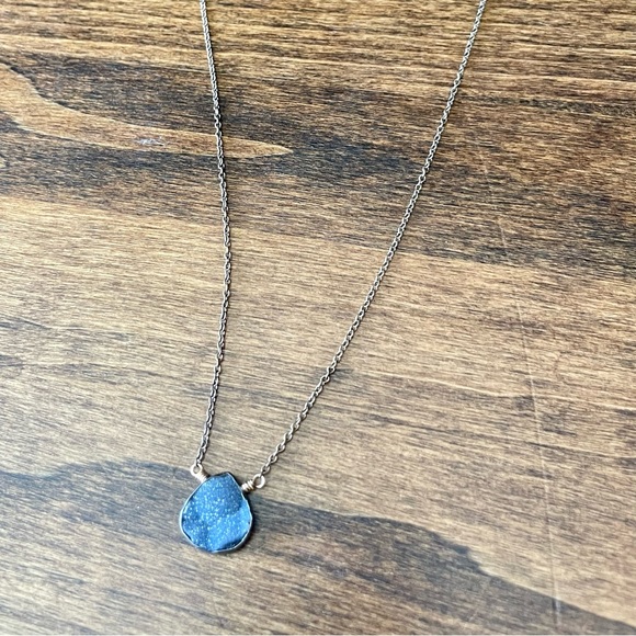 RARE Julio Designs Handmade Druzy Necklace | Layering Necklace | Gold - Picture 8 of 10